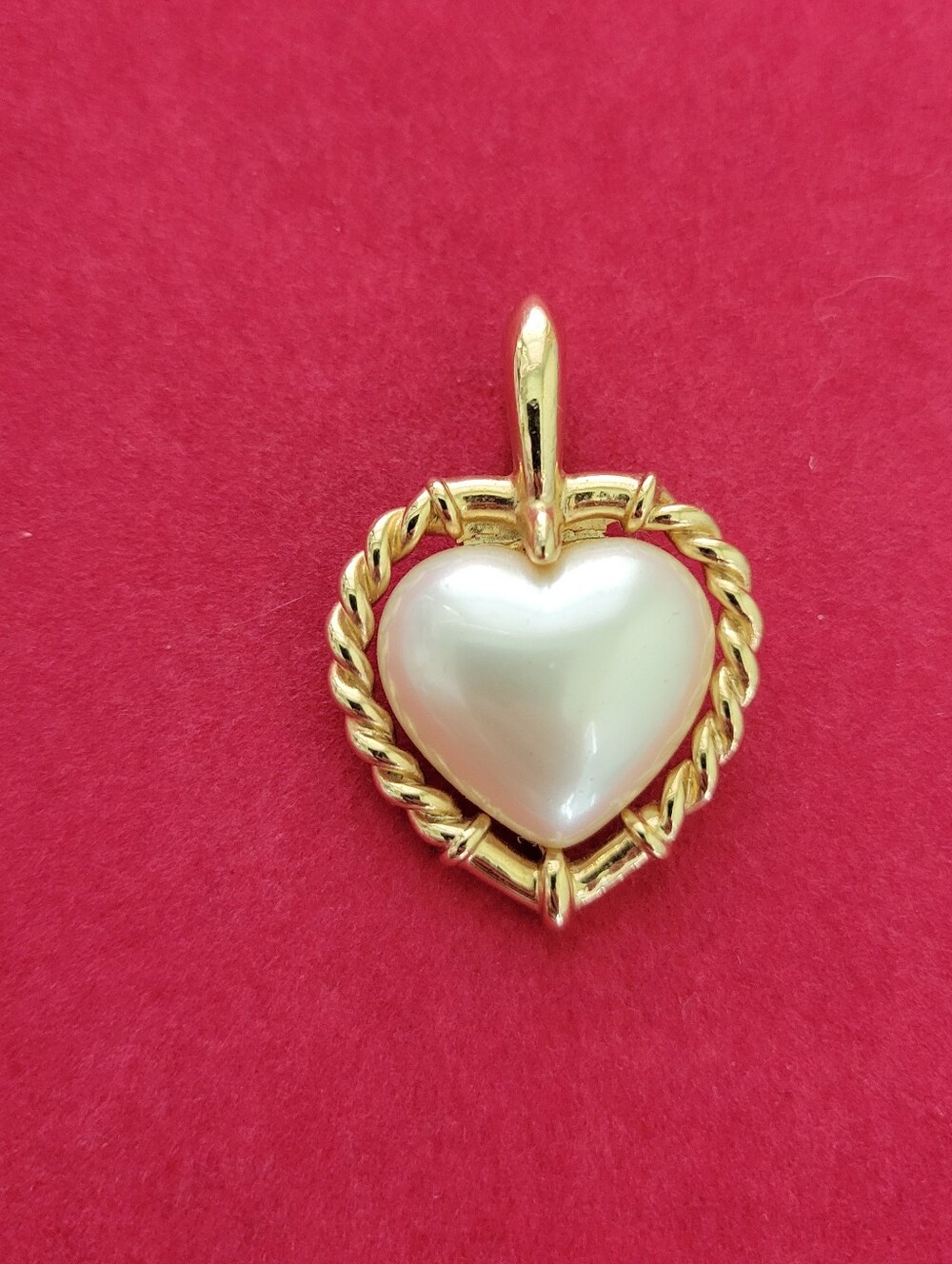 Vintage Lady Remington Heart Shaped Faux Pearl Gold Tone Pendant Cottagecore